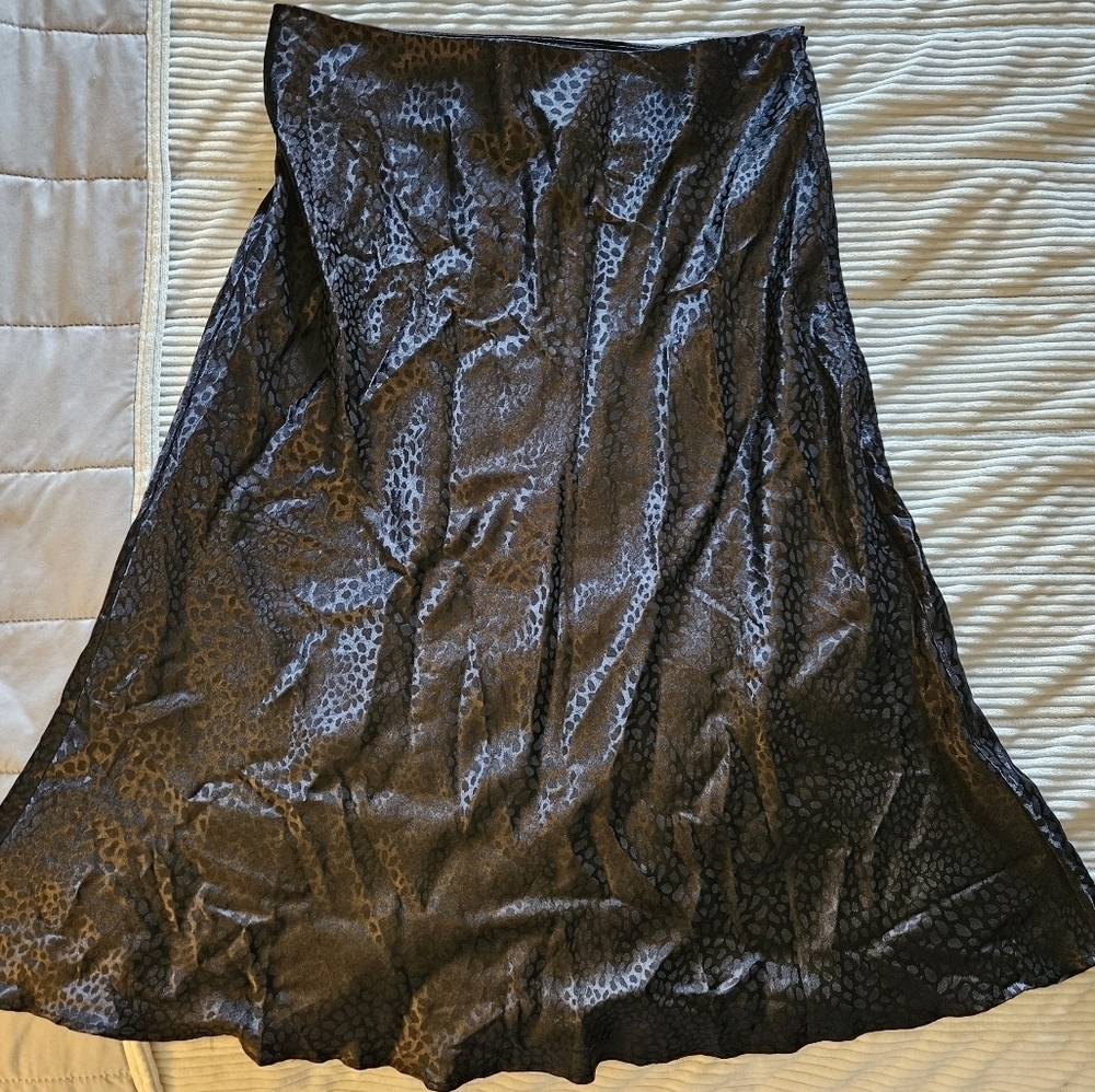 Entro Elegant Black Leopard Print Skirt Size L